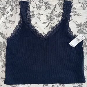 American eagle crop top!